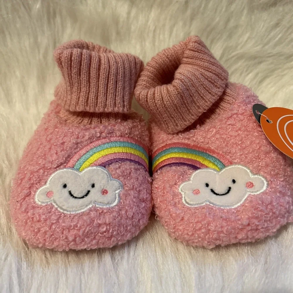 Wonder Nation Slippers Girl's Size‎ 6 Pink Fuzzy Rainbow Bootie Shoes NEW